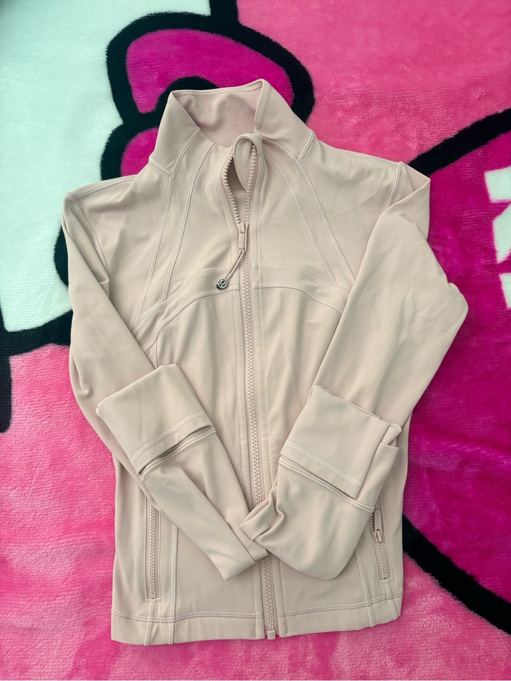lululemon pink jacket